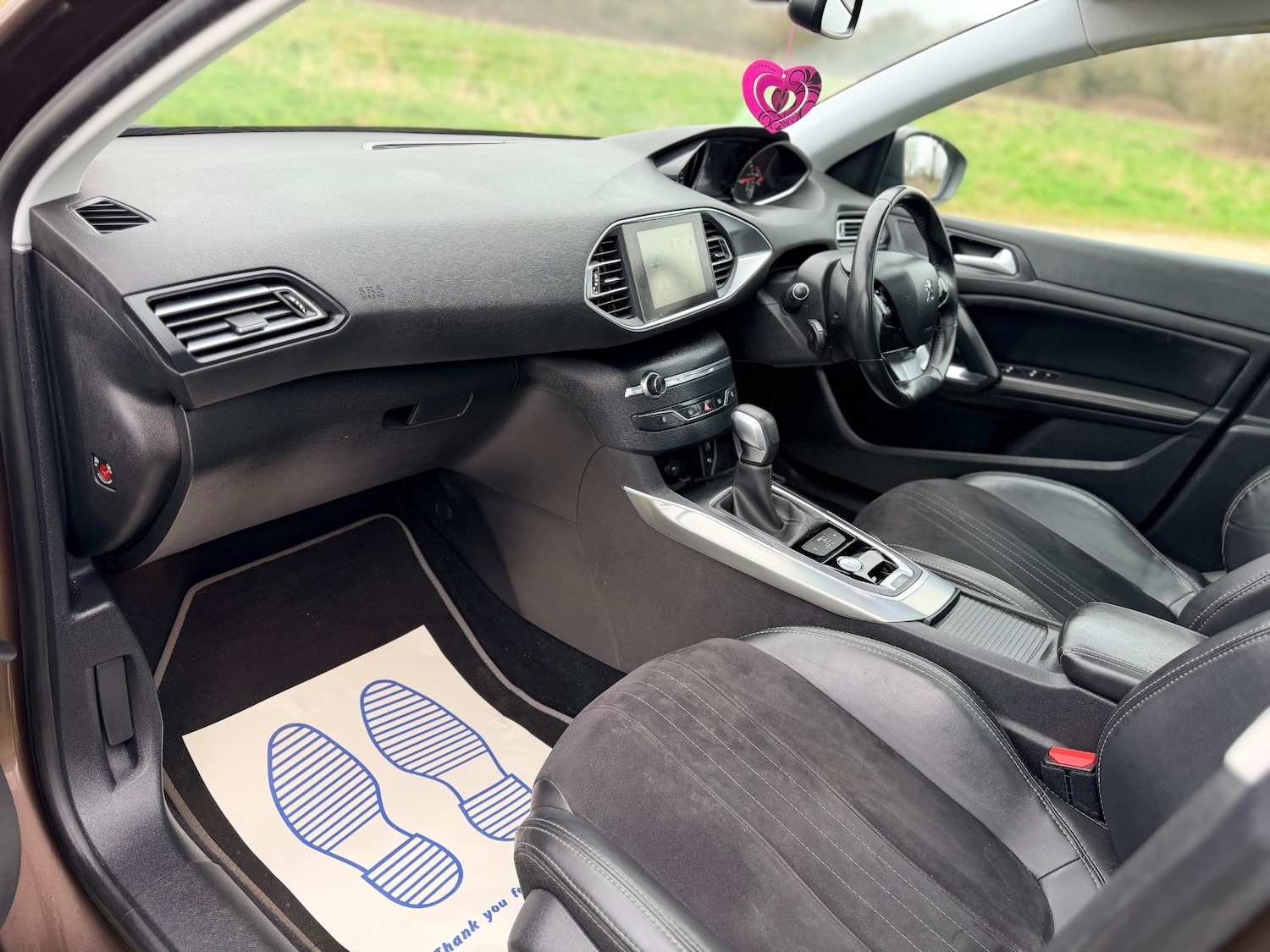 Used Peugeot 308 2014 for sale - 77779084: Photo 9