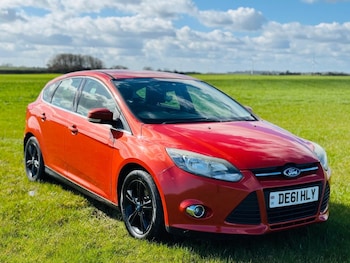 2011 (61) - 1.6 125 Zetec 5dr Powershift