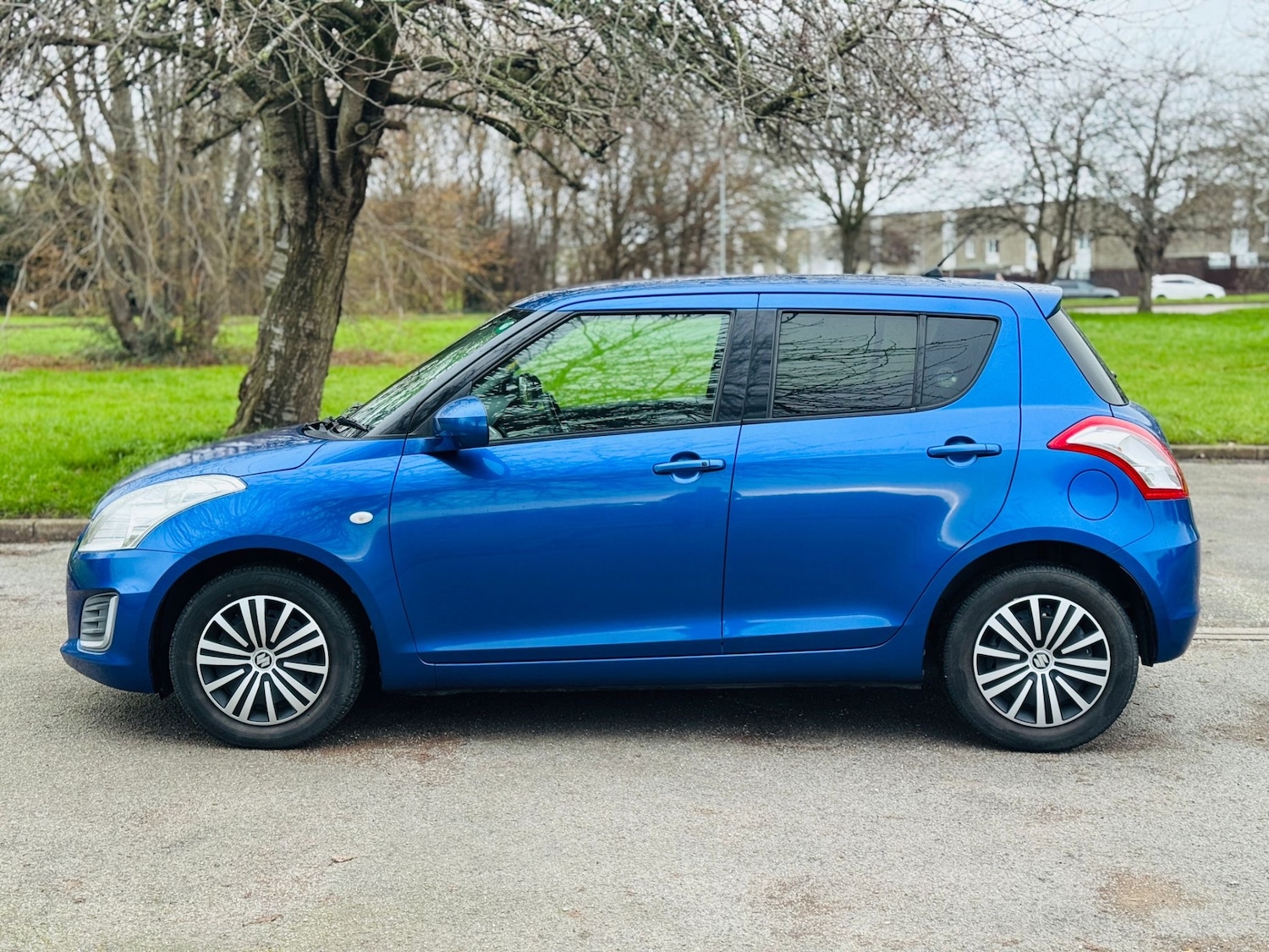 Used Suzuki Swift 2025 for sale - 77082159: Photo 4