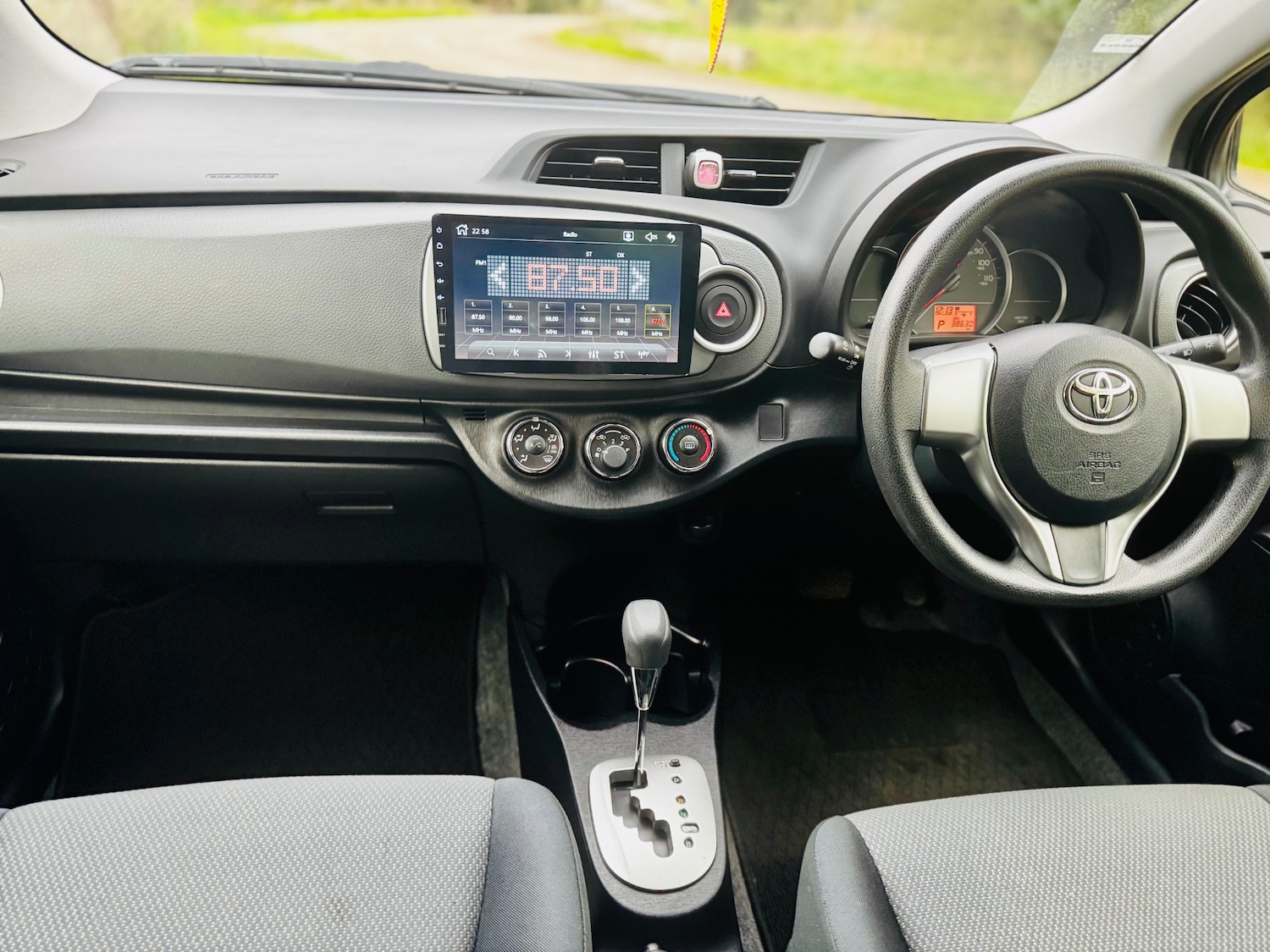 Used Toyota Yaris 2025 for sale - 76299654: Photo 11