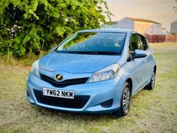 Used Toyota Yaris 2013 for sale - 75073115: Photo