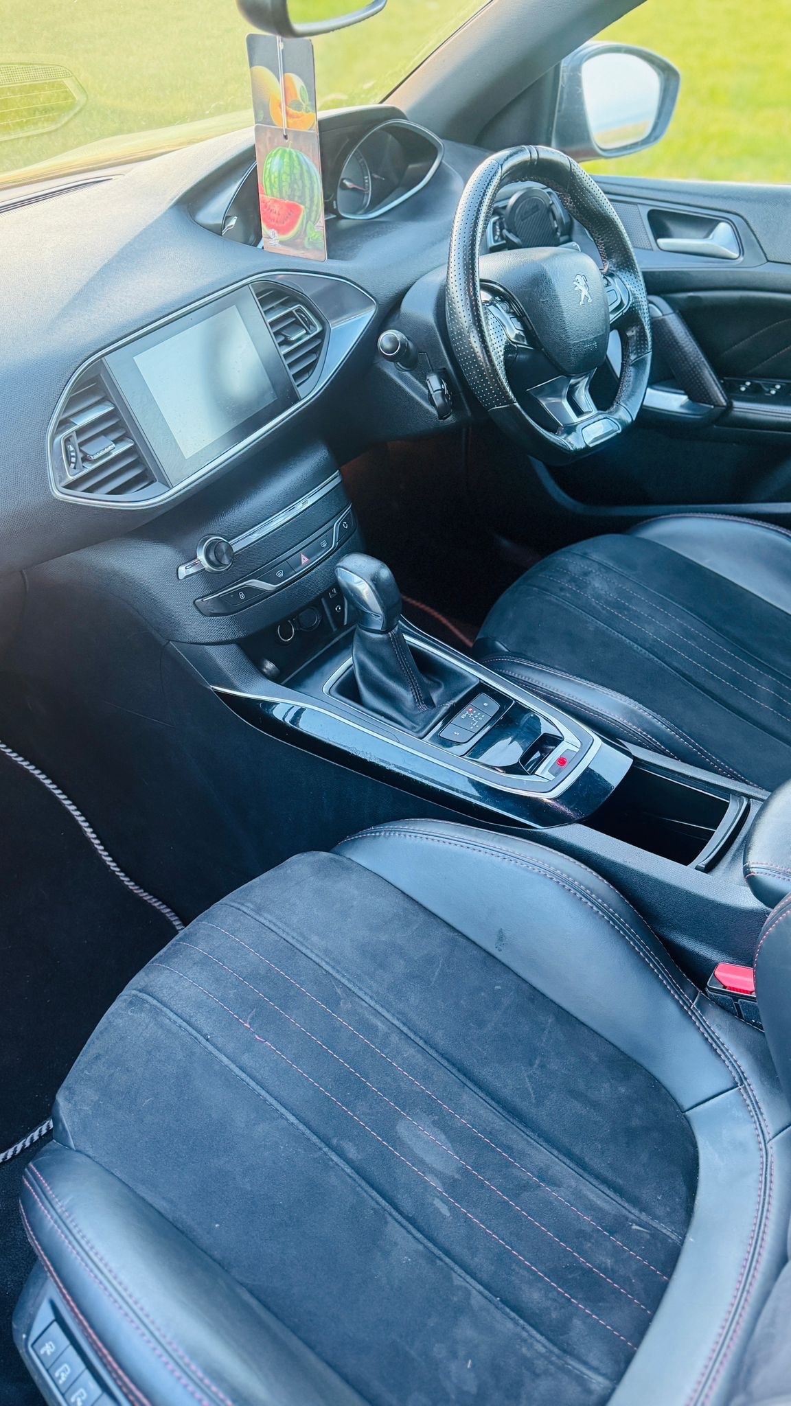 Used Peugeot 308 2015 for sale - 78176451: Photo 10