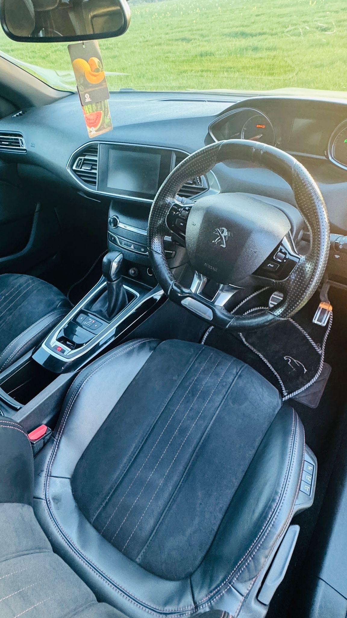 Used Peugeot 308 2015 for sale - 78176451: Photo 12