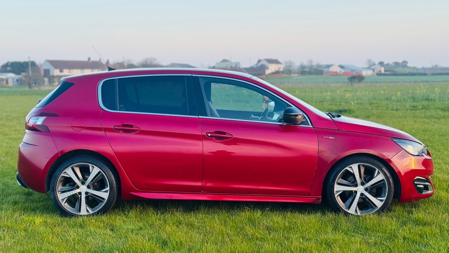 Used Peugeot 308 2015 for sale - 78176451: Photo 8