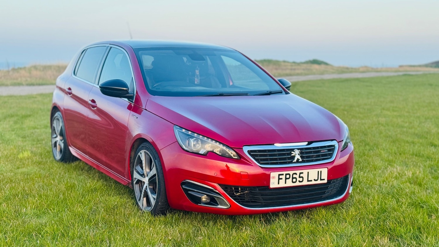 Used Peugeot 308 2015 for sale - 78176451: Photo 9