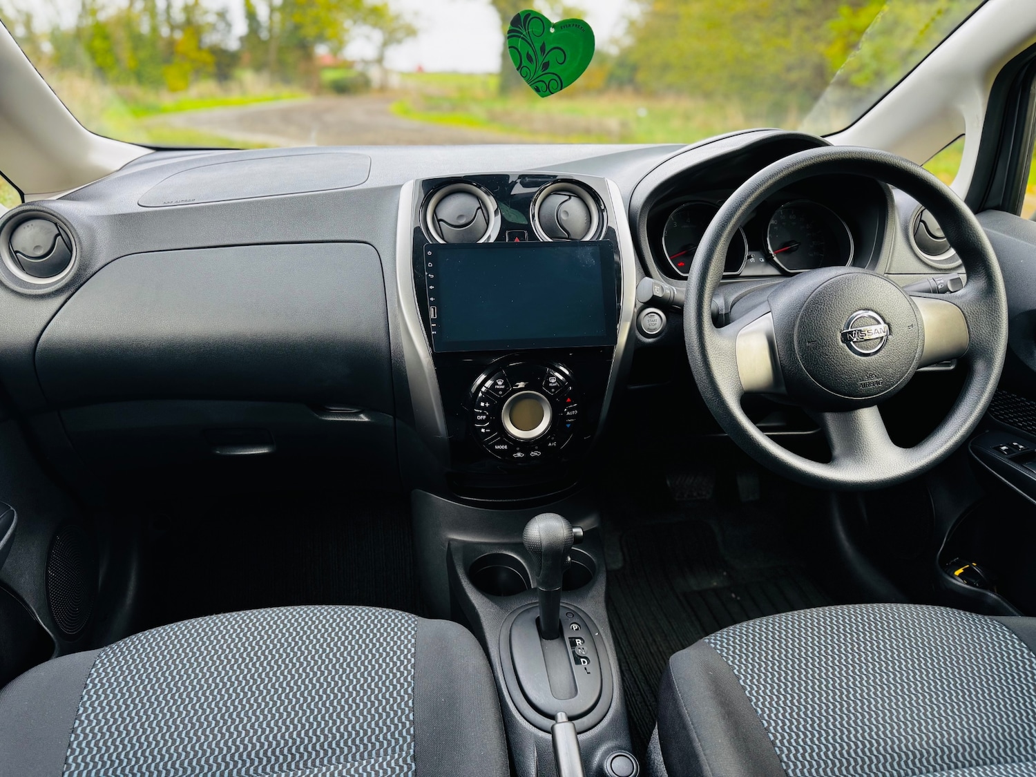 Used Nissan Note 2014 for sale - 76427742: Photo 13