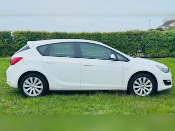 Used Vauxhall Astra 2012 for sale - 78474811: Photo