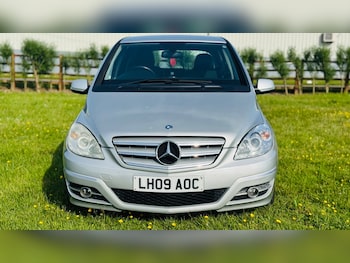 Used Mercedes-Benz B Class 2009 for sale - 78673200: Photo