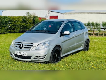 Used Mercedes-Benz B Class 2009 for sale - 78673200: Photo
