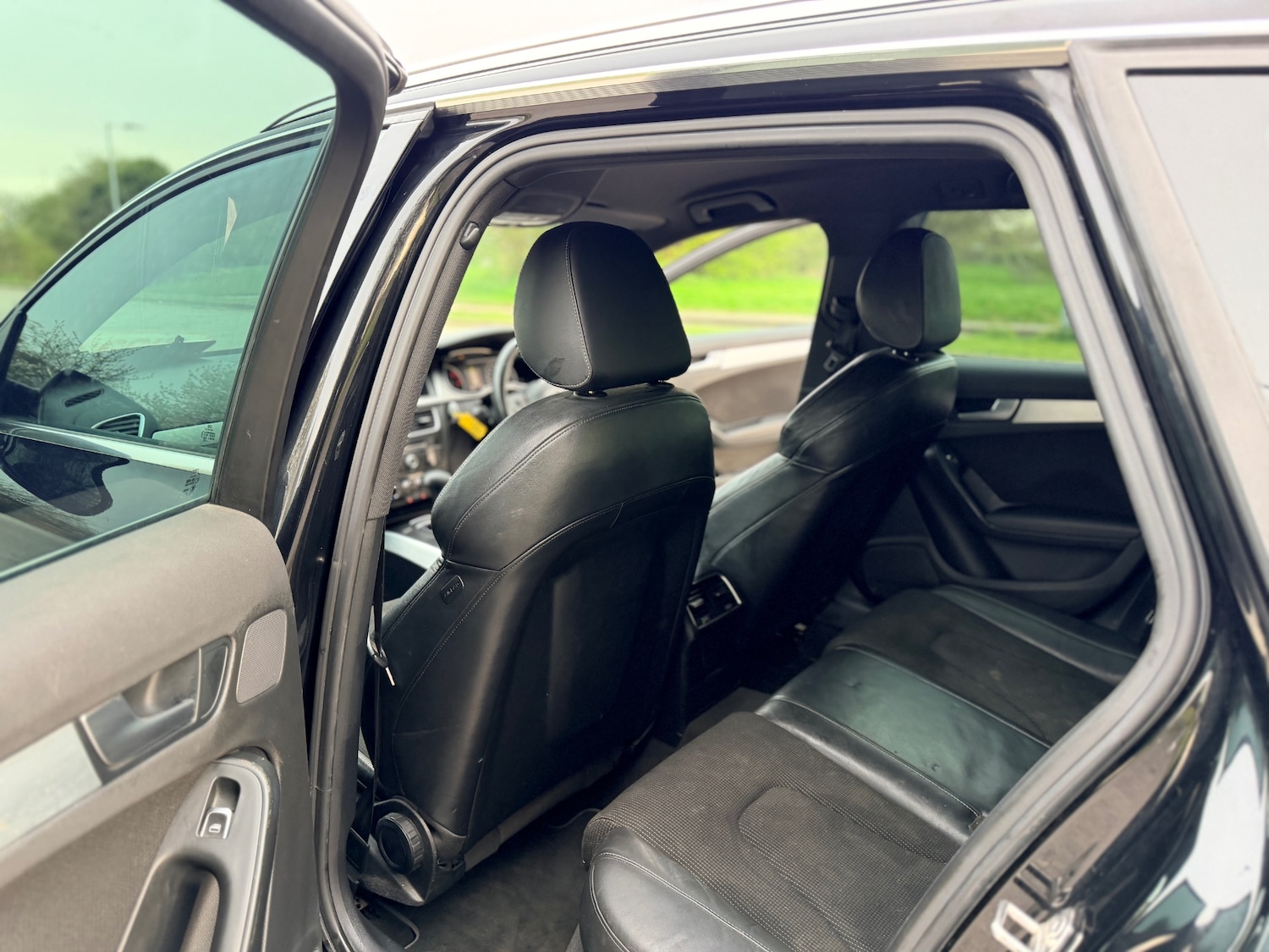 Used Audi A4 2012 for sale - 78114998: Photo 12