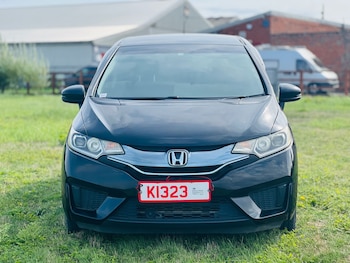 Used Honda Jazz 2014 for sale - 75581439: Photo