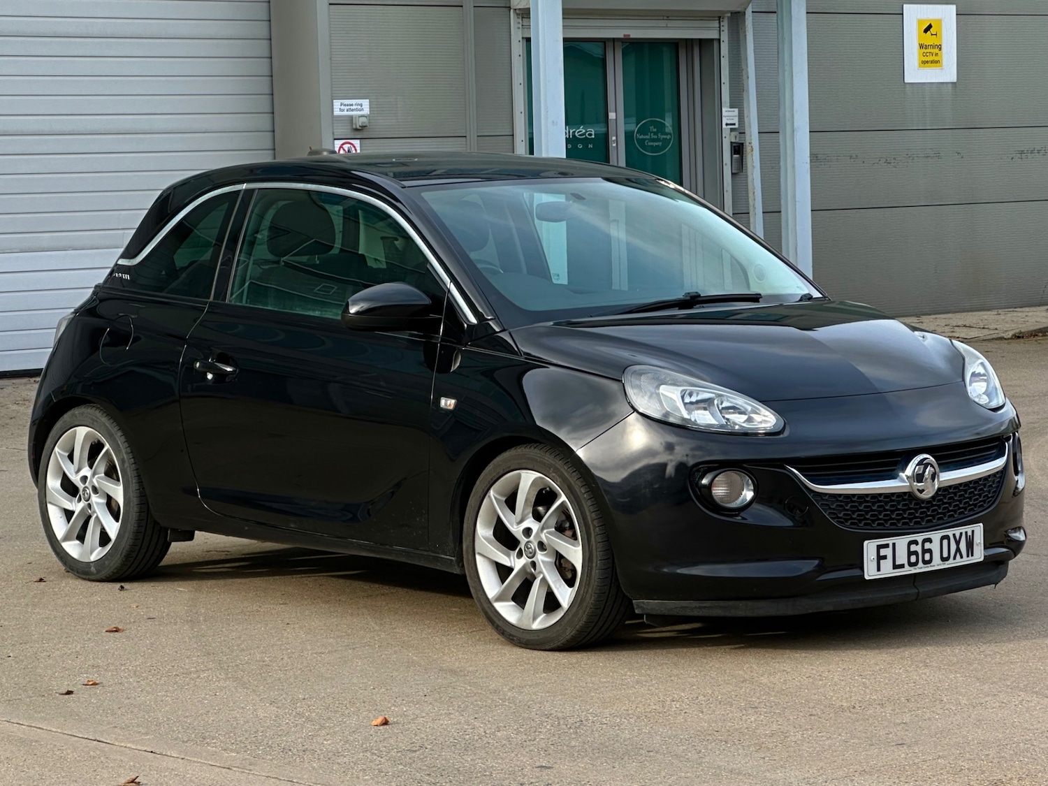 Used Vauxhall ADAM 2016 for sale - 76777734: Photo 3