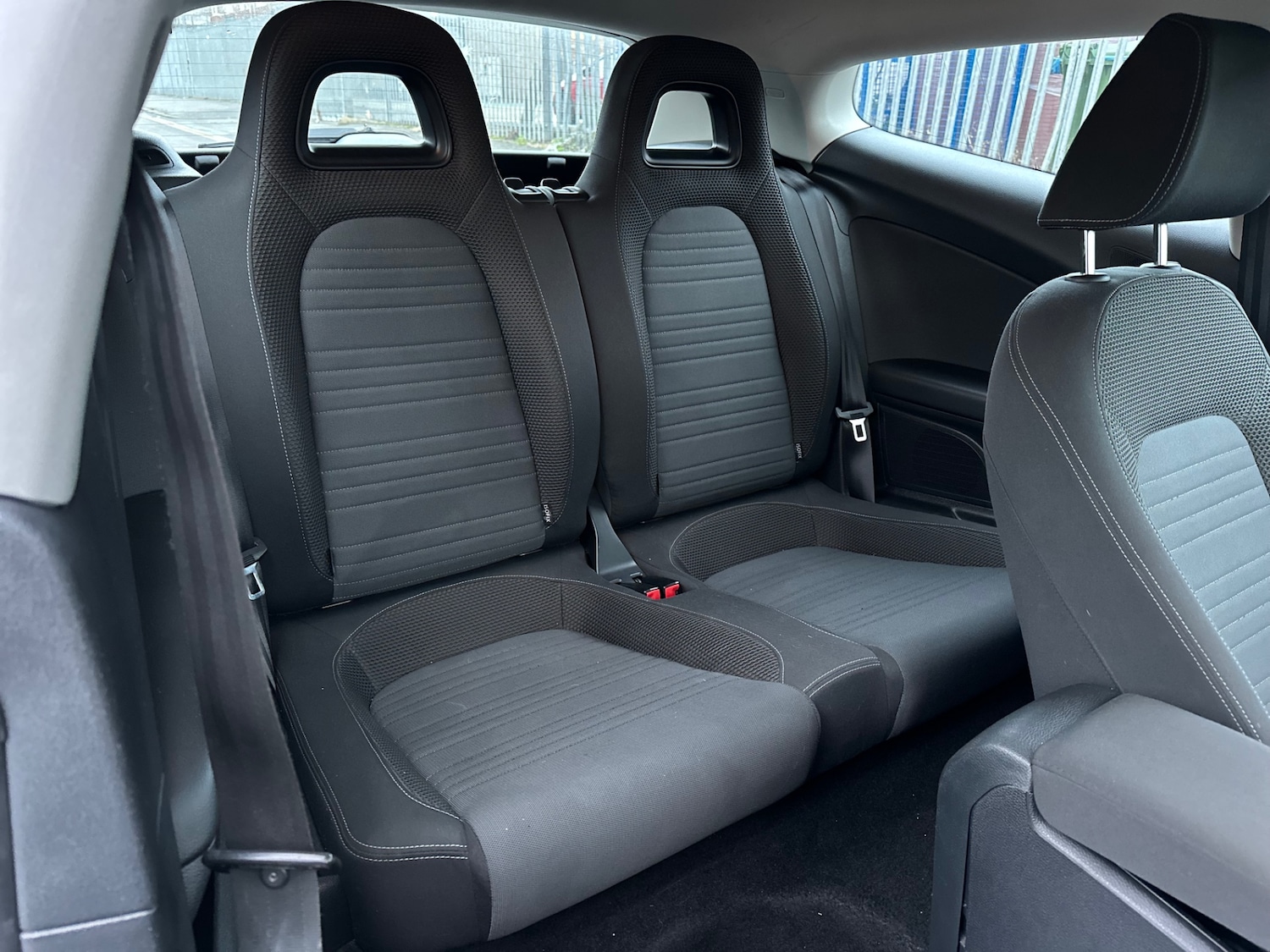 Used Volkswagen Scirocco 2012 for sale - 77173537: Photo 14