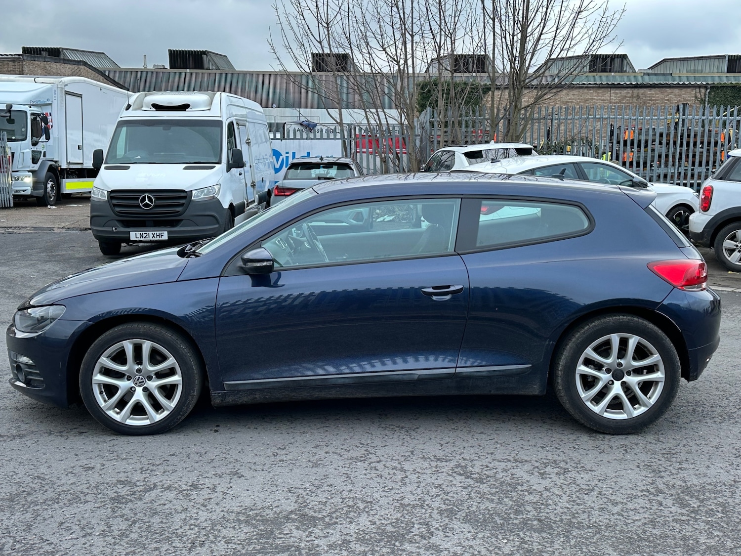 Used Volkswagen Scirocco 2012 for sale - 77173537: Photo 6