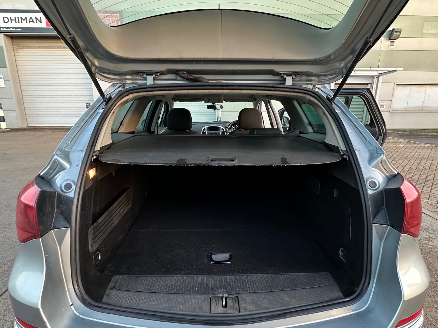 Used Vauxhall Astra 2013 for sale - 77245860: Photo 17