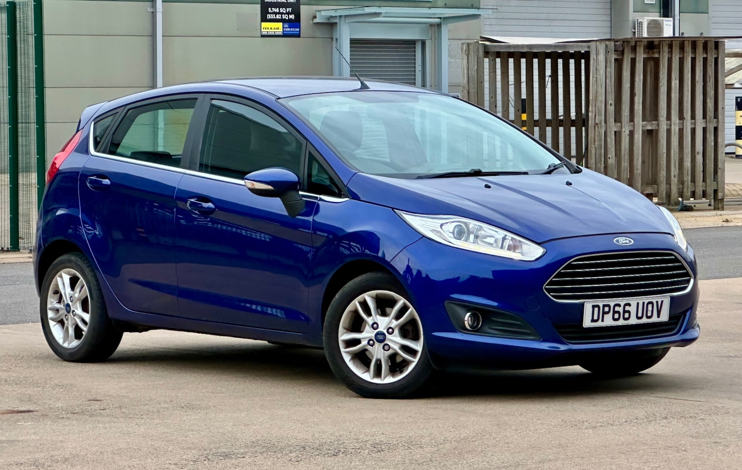 Used Ford Fiesta 2016 for sale - 76763267: Photo 1