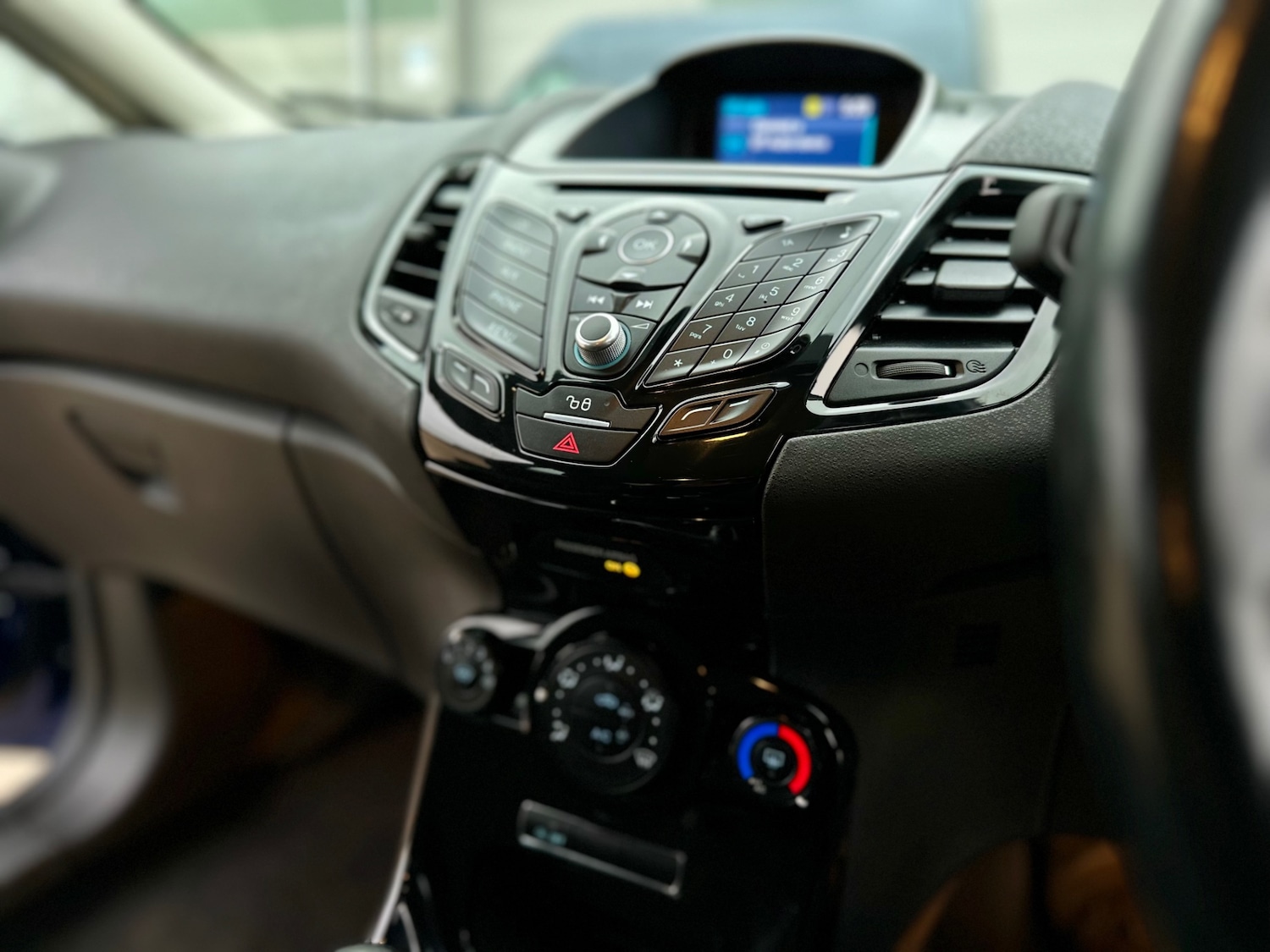 Used Ford Fiesta 2016 for sale - 76763267: Photo 39