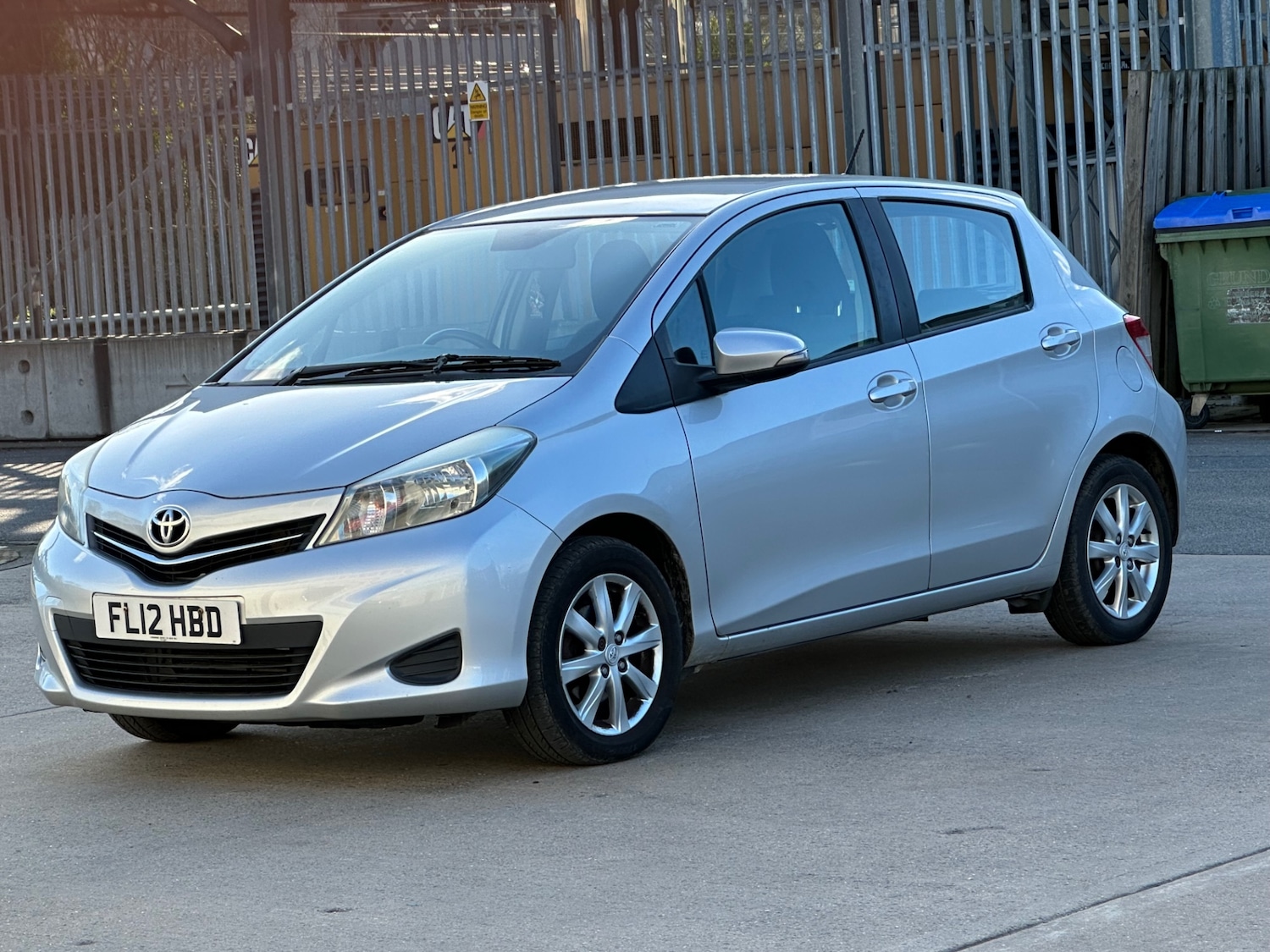 Used Toyota Yaris 2012 for sale - 77798684: Photo 12