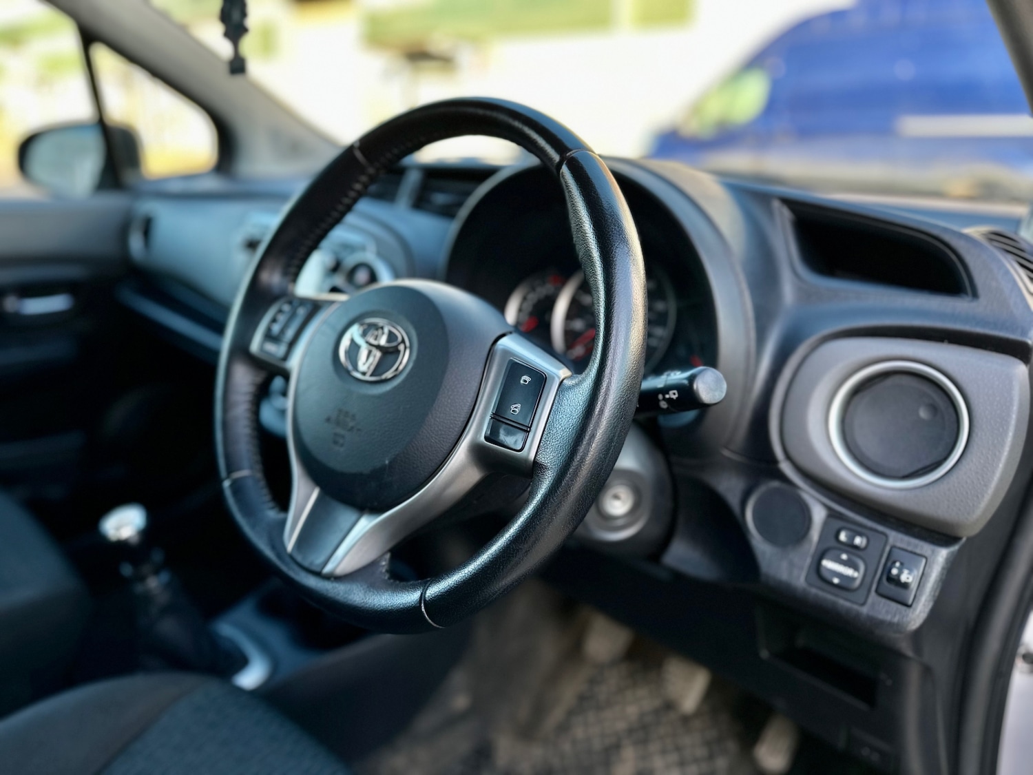 Used Toyota Yaris 2012 for sale - 77798684: Photo 16