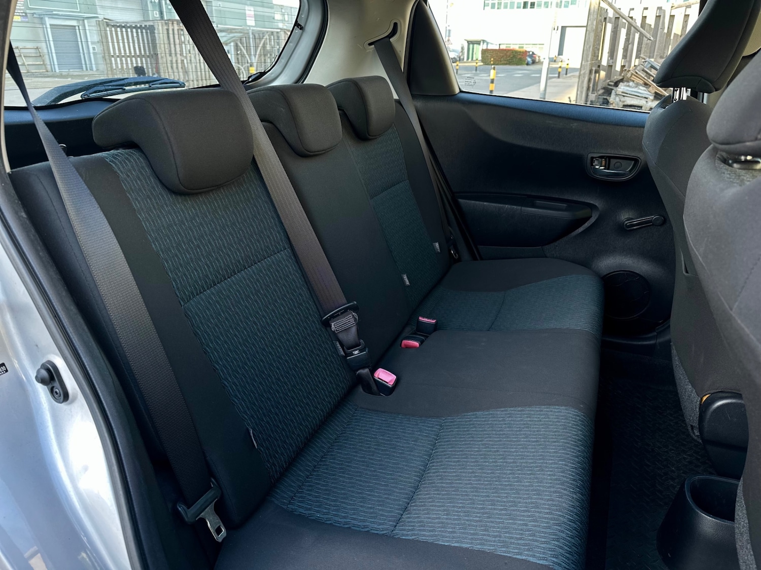 Used Toyota Yaris 2012 for sale - 77798684: Photo 19