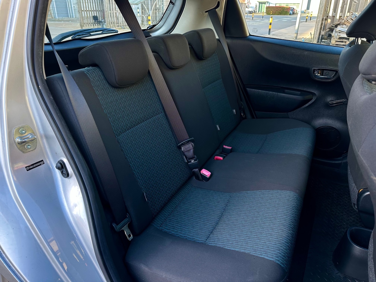 Used Toyota Yaris 2012 for sale - 77798684: Photo 20