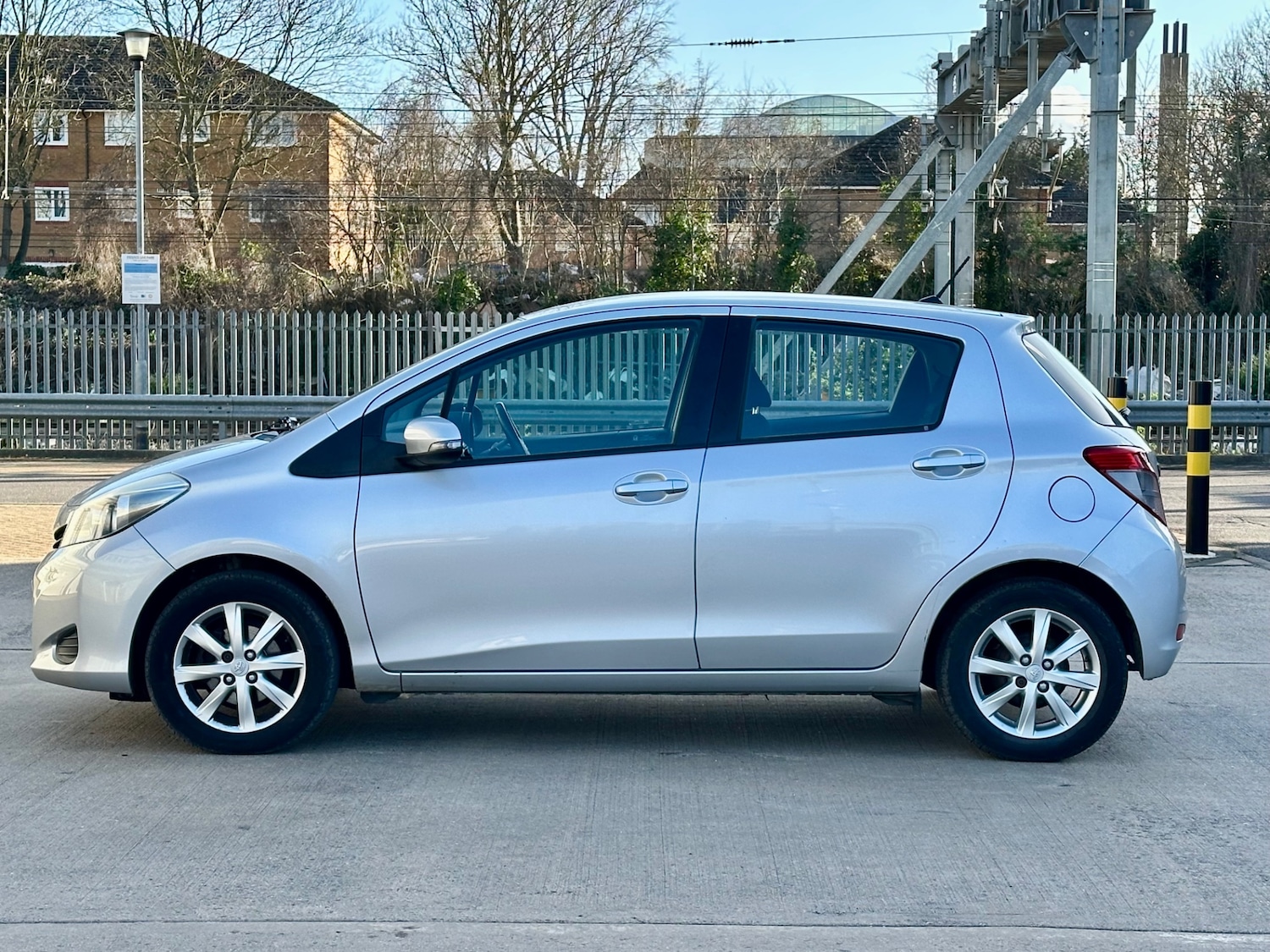 Used Toyota Yaris 2012 for sale - 77798684: Photo 6