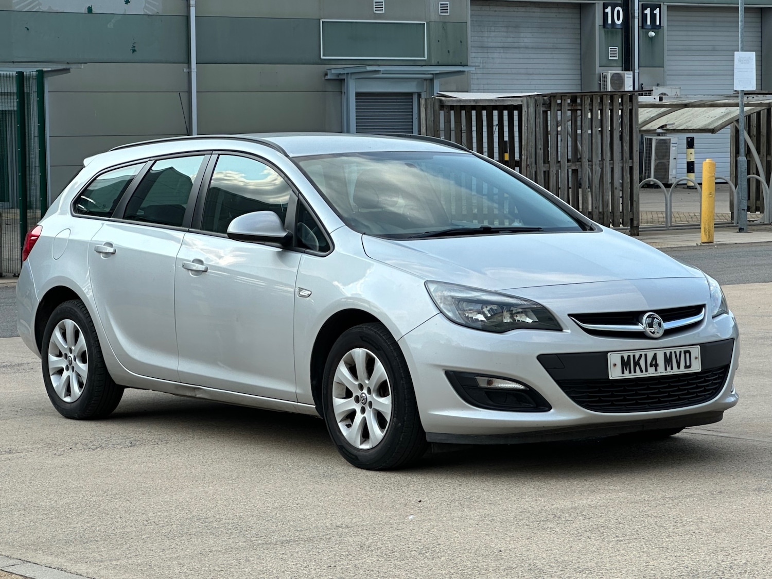 Used Vauxhall Astra 2014 for sale - 77245874: Photo 26
