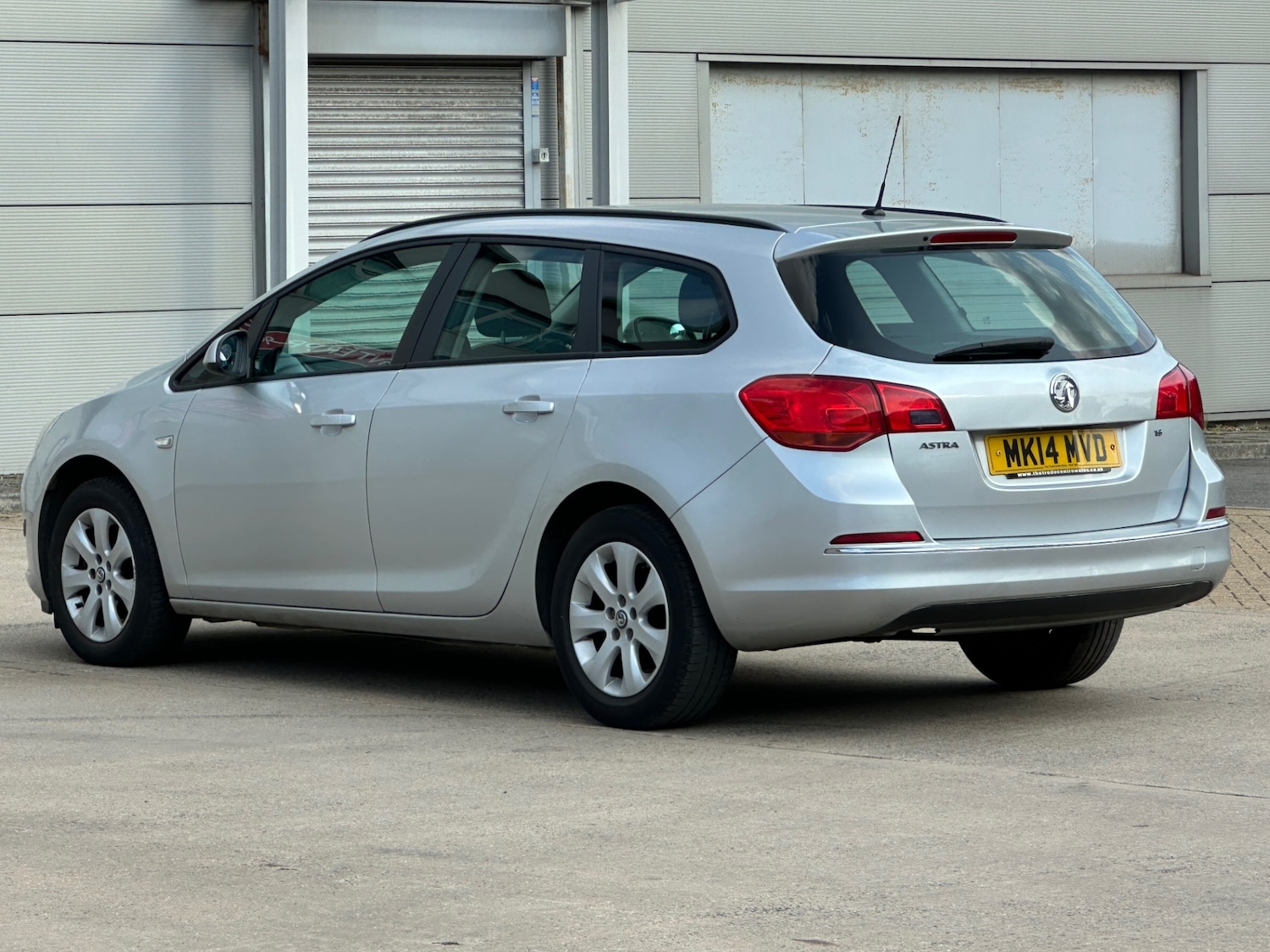 Used Vauxhall Astra 2014 for sale - 77245874: Photo 7