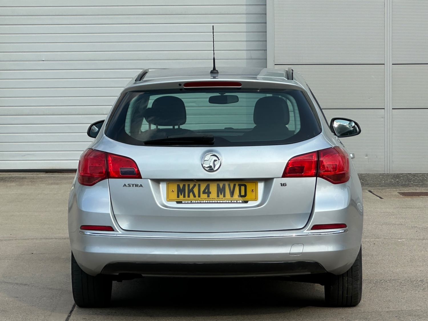 Used Vauxhall Astra 2014 for sale - 77245874: Photo 8