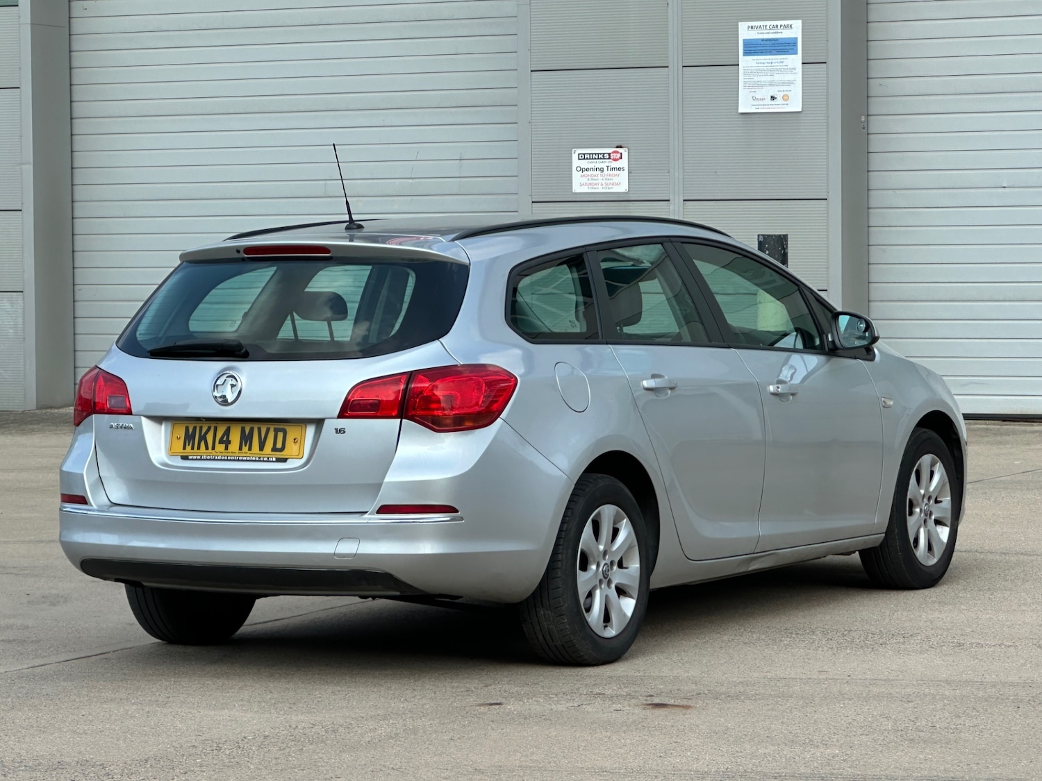 Used Vauxhall Astra 2014 for sale - 77245874: Photo 9