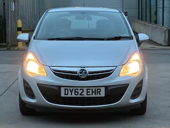 Used Vauxhall Corsa 2012 for sale - 77245889: Photo