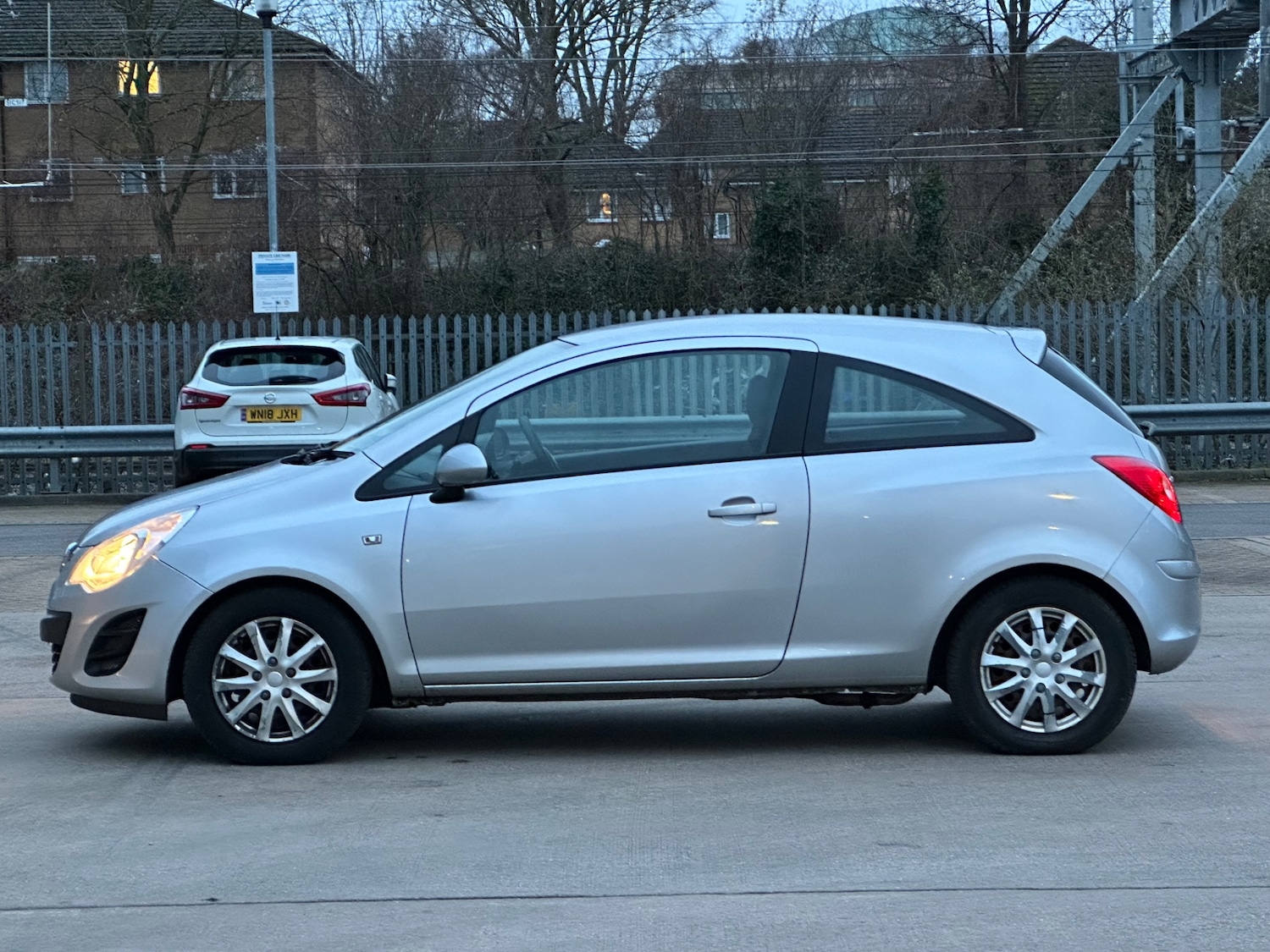 Used Vauxhall Corsa 2012 for sale - 77245889: Photo 6
