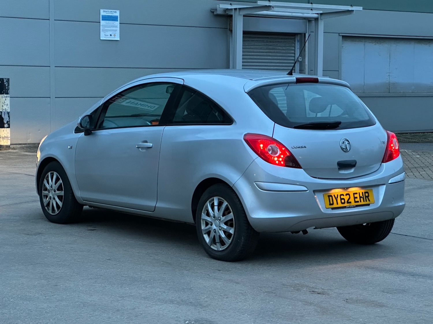 Used Vauxhall Corsa 2012 for sale - 77245889: Photo 7