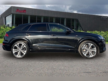 Used Audi Q8 2022 for sale - 75846359: Photo
