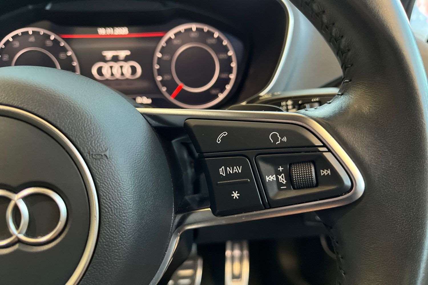 Used Audi TT 2019 for sale - 76636798: Photo 17