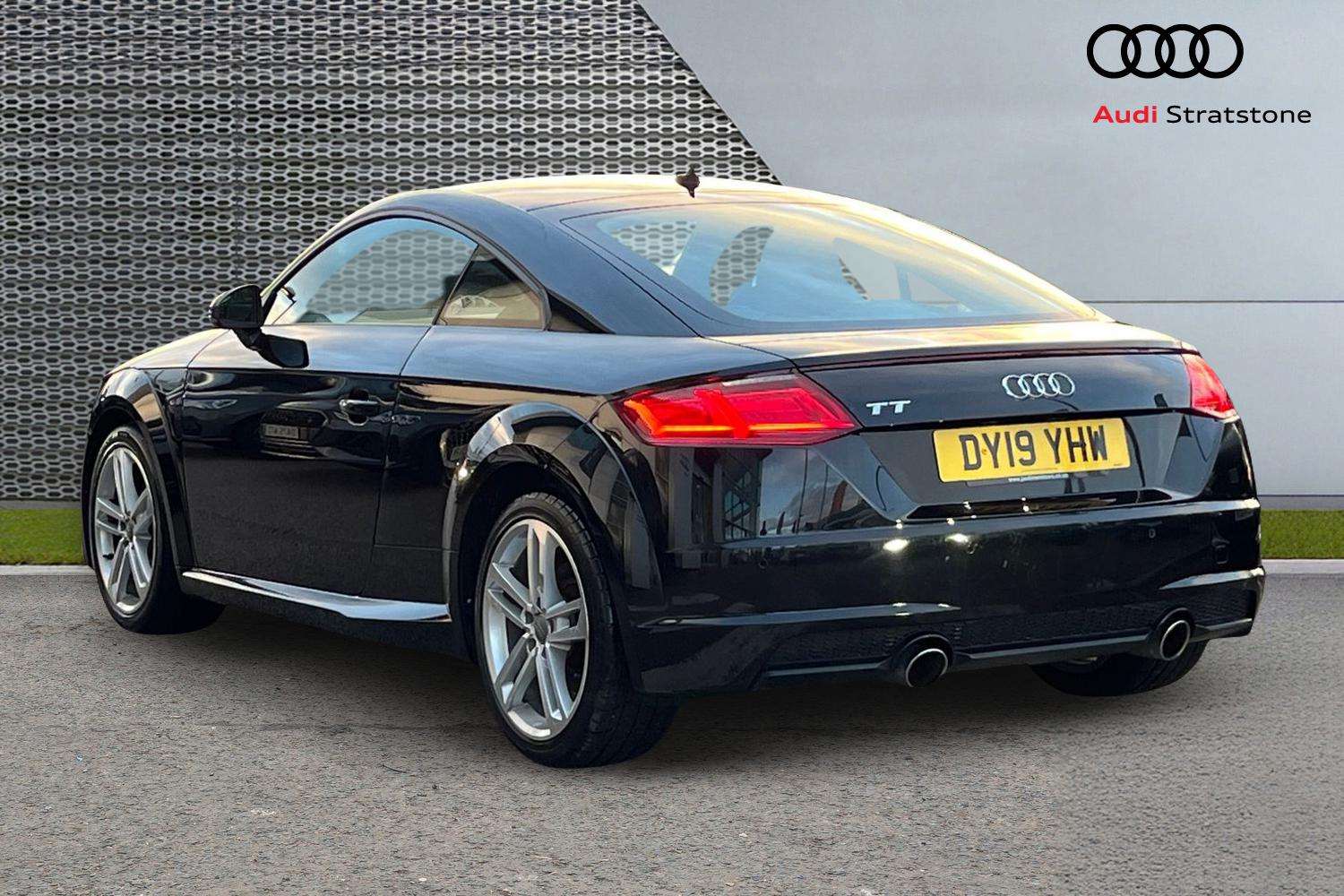 Used Audi TT 2019 for sale - 76636798: Photo 3