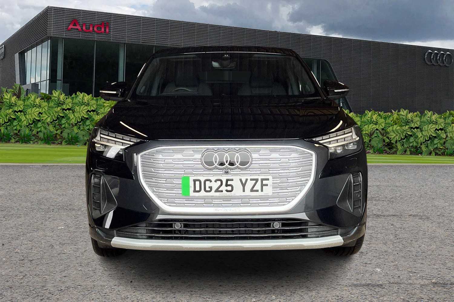 Used Audi Q4 e-tron 2025 for sale - 76755237: Photo 5