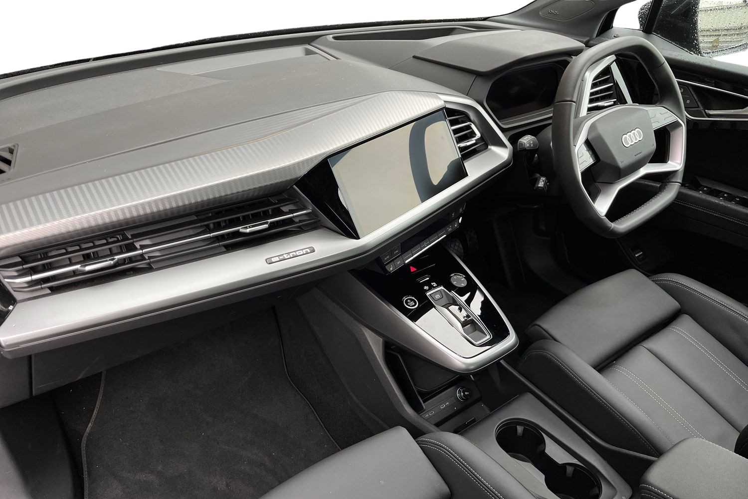 Used Audi Q4 e-tron 2025 for sale - 76755237: Photo 8