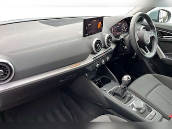 Used Audi Q2 2021 for sale - 76192099: Photo