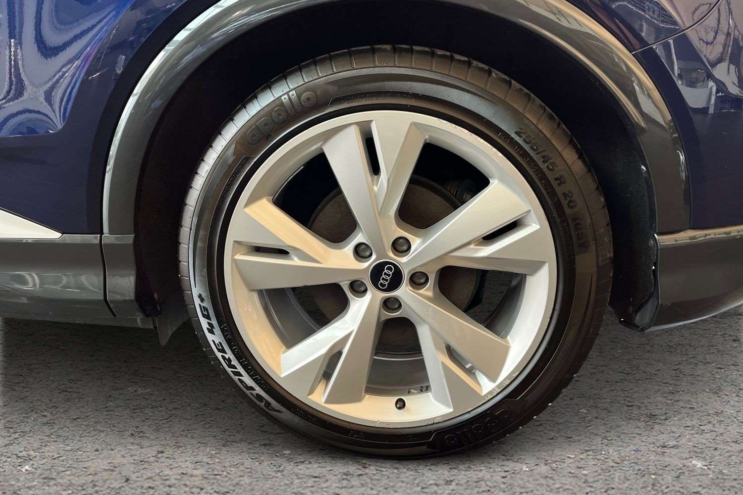 Used Audi Q4 e-tron 2021 for sale - 77996020: Photo 10