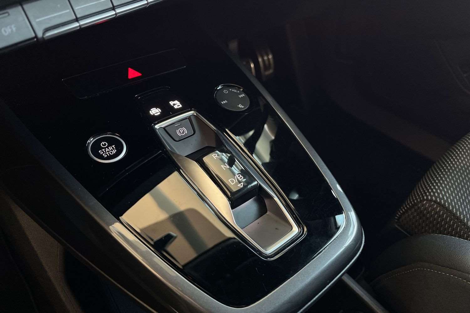 Used Audi Q4 e-tron 2021 for sale - 77996020: Photo 15