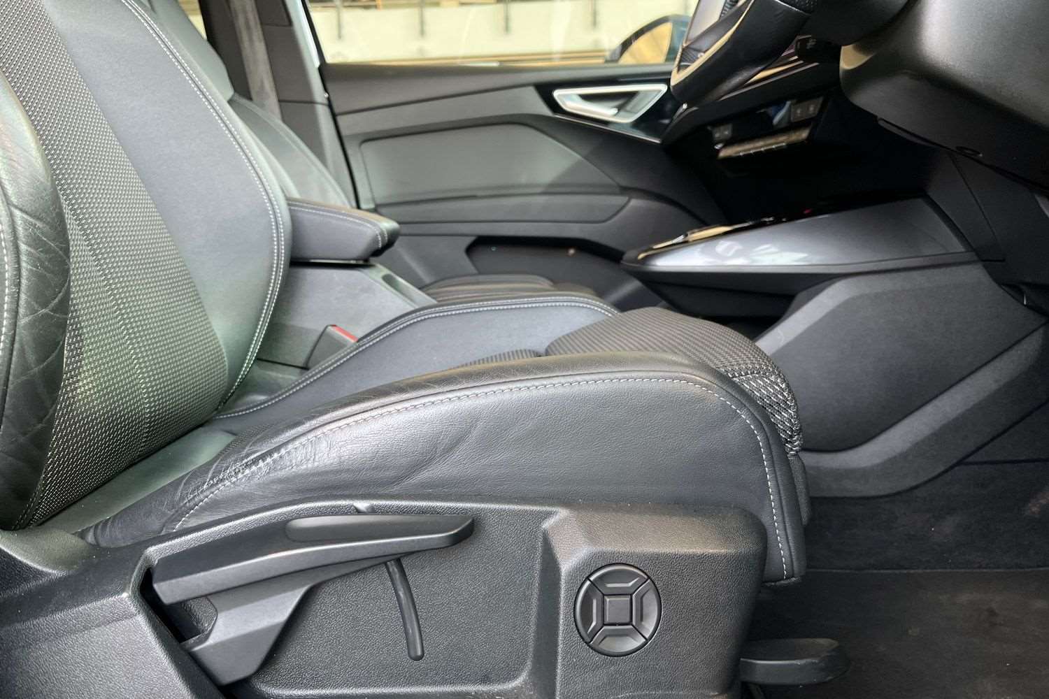 Used Audi Q4 e-tron 2021 for sale - 77996020: Photo 31