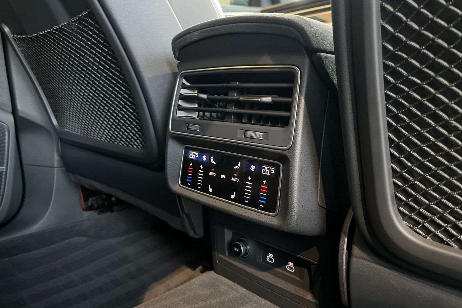 Used Audi RS Q8 2023 for sale - 77648862: Photo 35