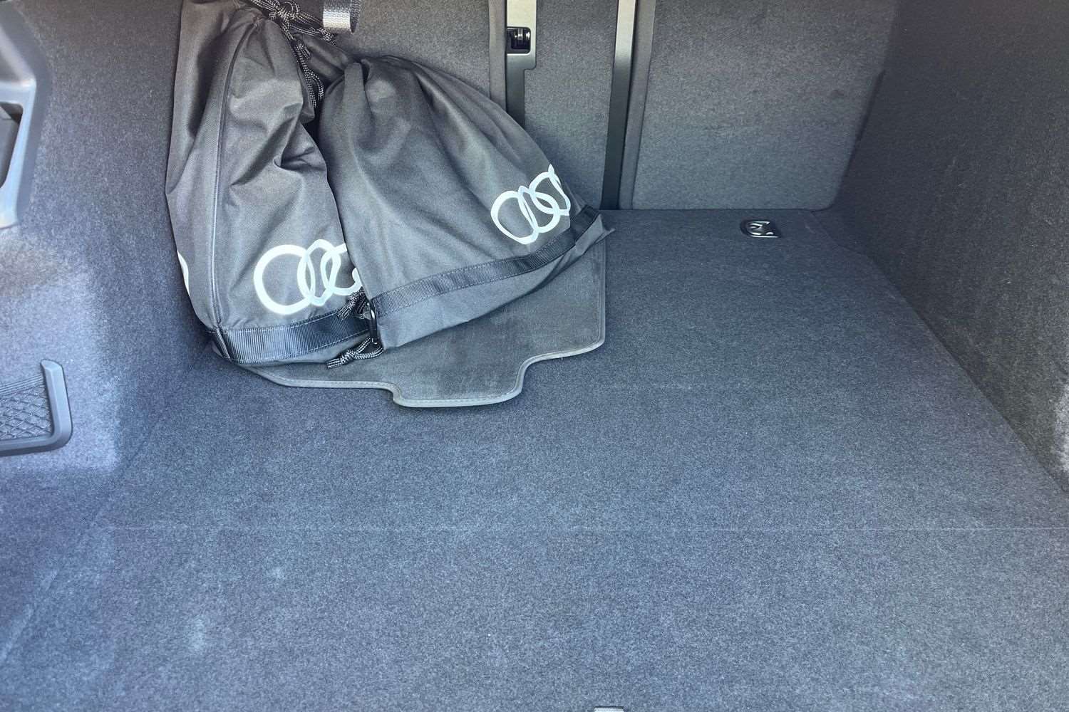 Used Audi RS e-tron GT 2023 for sale - 78161431: Photo 13