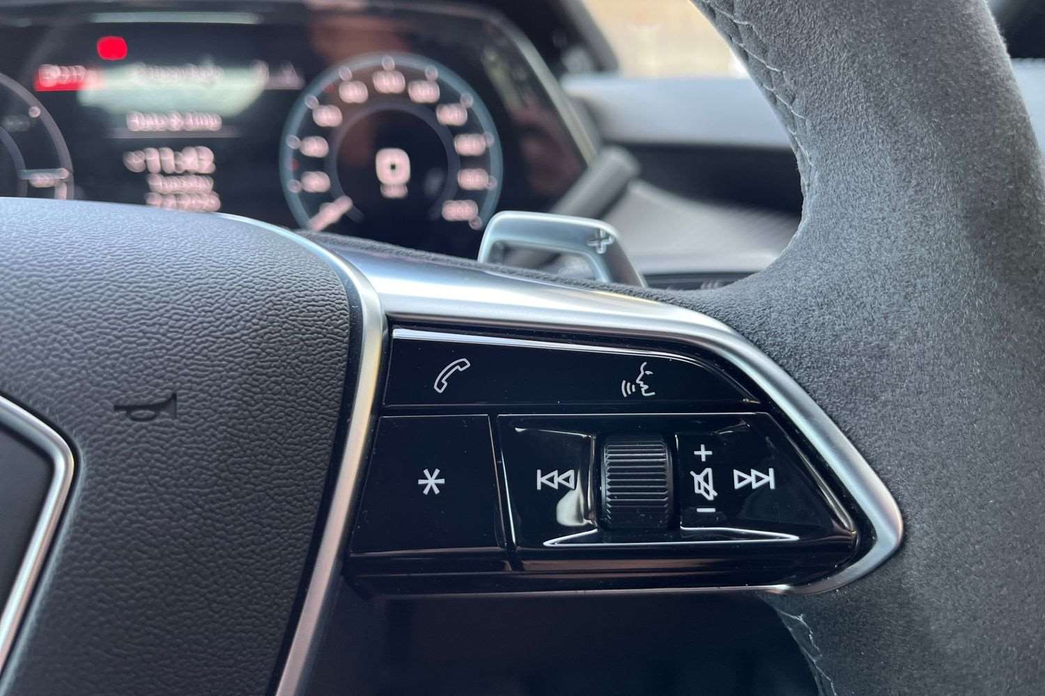 Used Audi RS e-tron GT 2023 for sale - 78161431: Photo 17