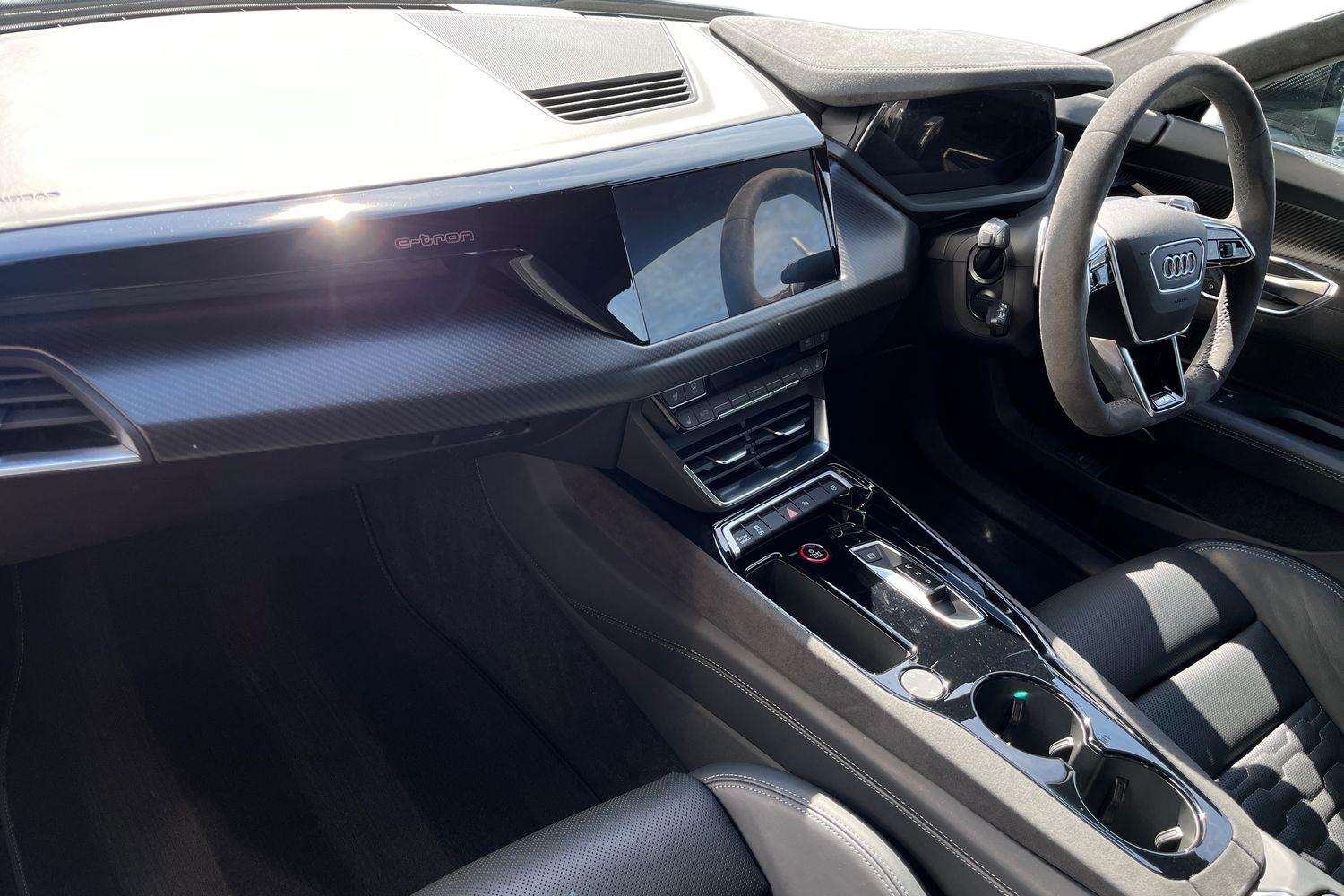 Used Audi RS e-tron GT 2023 for sale - 78161431: Photo 2