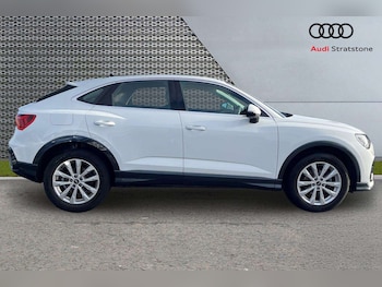 Used Audi Q3 2023 for sale - 78893381: Photo