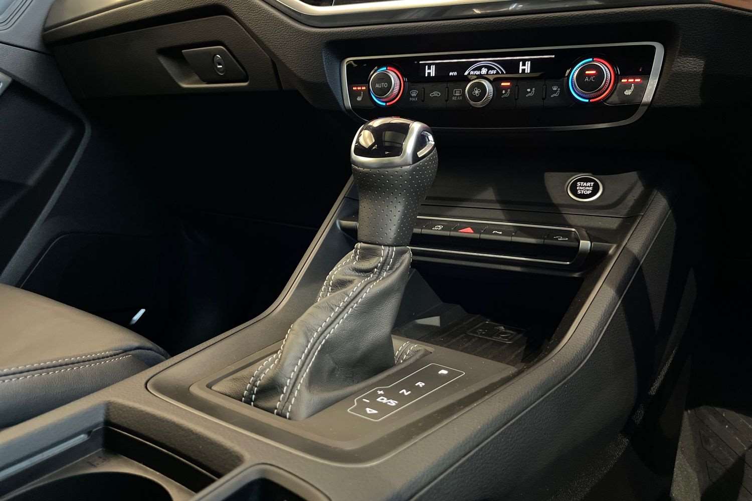 Used Audi Q3 2023 for sale - 77076674: Photo 32