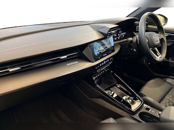 Used Audi RS3 2023 for sale - 77859385: Photo