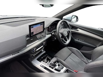 Used Audi Q5 2021 for sale - 76540810: Photo